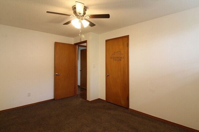 Foto del edificio - 1707 W 7TH AVE