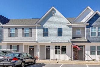 Building Photo - 317 Starfish Ln