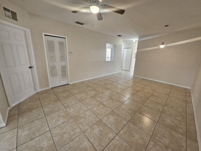 Foto del edificio - 13216 Villa Vista Dr