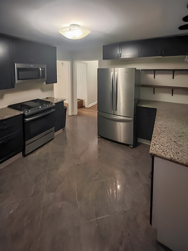 Foto del edificio - 1346 Eason St NW