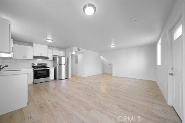 Building Photo - 236 W 84th Pl