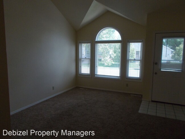 Building Photo - 4 br, 3 bath House - 3743 Mt. Rushmore Avenue