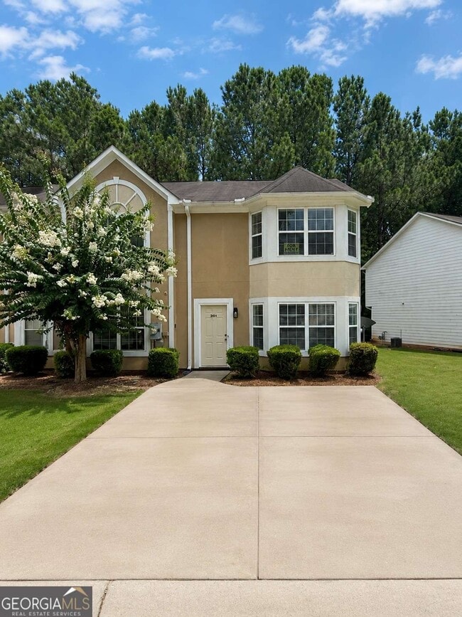 Building Photo - 3001 Fields Dr