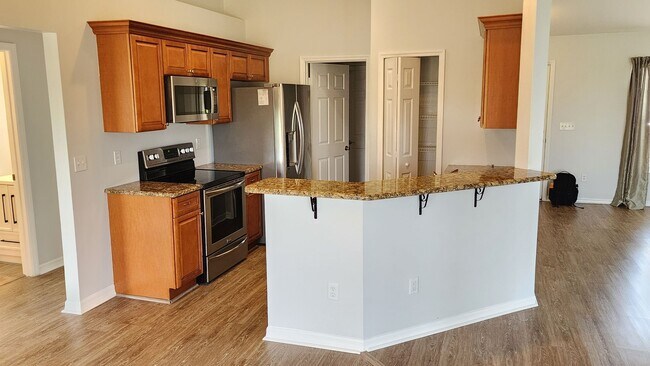 Photo - 3 BR 2 BA 2 CG rental in western PSL House