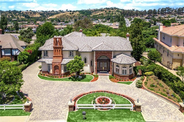 Foto principal - 2739 Steeplechase Ln