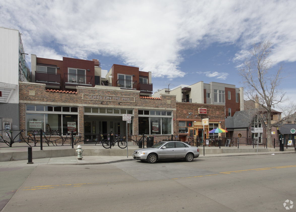 Primary Photo - Lofts on the Hill