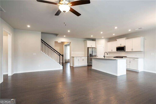 Foto del edificio - 5729 Wheeler Ridge Rd