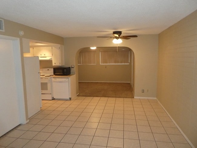 Foto del edificio - 6721 E McDowell Rd