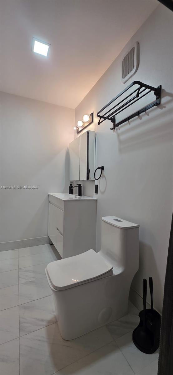 Foto del edificio - 6995 NW 173rd Dr