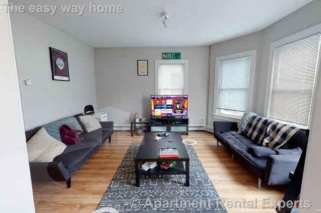 Photo - 27 Portsmouth St Apartment