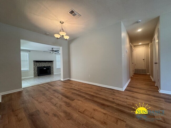 Foto del edificio - Charming Updated Home Minutes from Hurlbur...