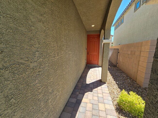 Building Photo - Corner Lot in Southwest Las Vegas