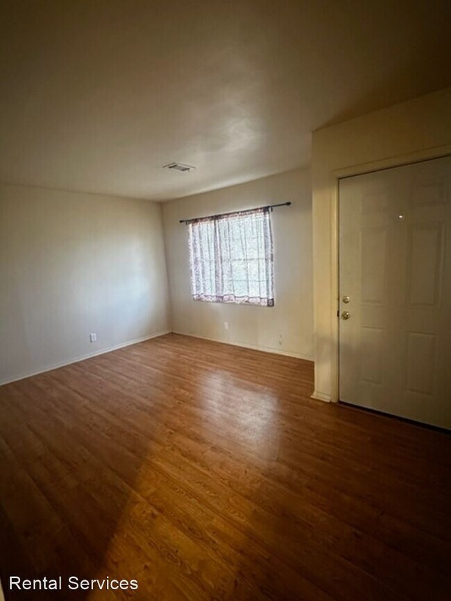 Building Photo - 3 br, 1.5 bath House - 1401 Lamar Ave
