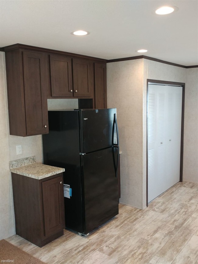 Building Photo - 2 br, 2 bath Mobile Home - 7 Cherry Ln
