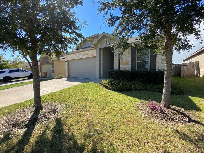 Building Photo - 7120 Vail Ridge St