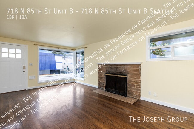 Building Photo - 718 N 85th St
