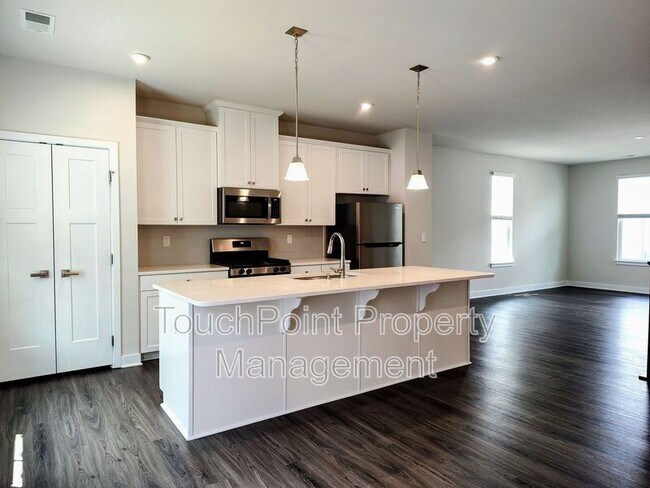 Building Photo - 1105 Newell Towns Ln