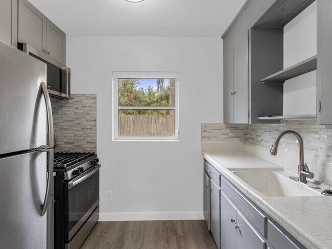 Foto del edificio - 4916 N Flagler Dr