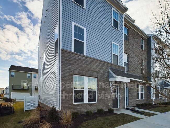 Building Photo - 2117 Grand Reserve Ln