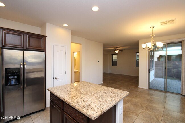 Building Photo - 3234 E Citadel Dr