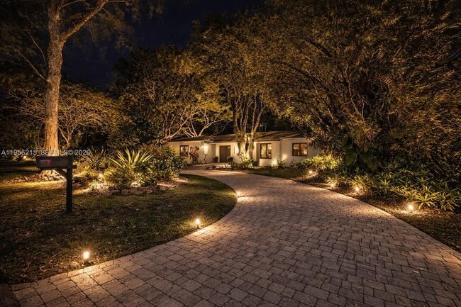 Foto del edificio - 17203 SW 78th Pl