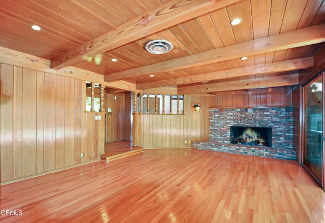 Building Photo - 275 Malcolm Dr
