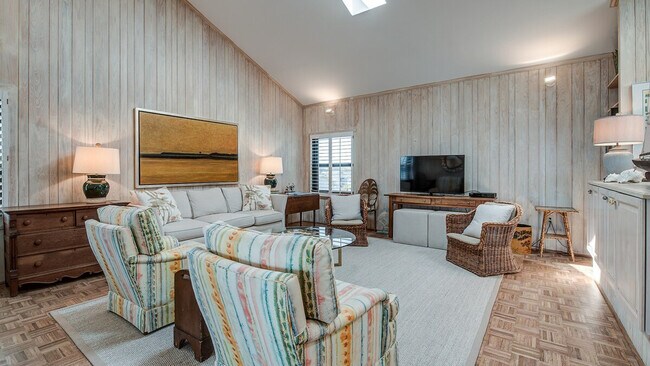 Foto del edificio - 173 Norris Dr