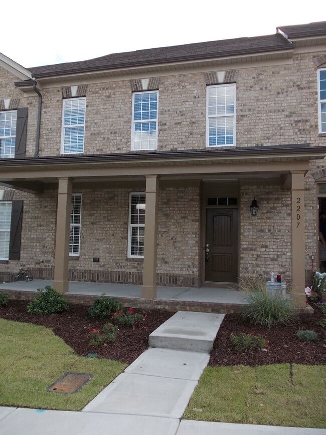 Building Photo - 2207 Eversham Dr NW