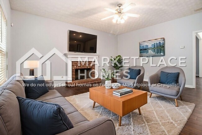 Building Photo - 314 Interlake