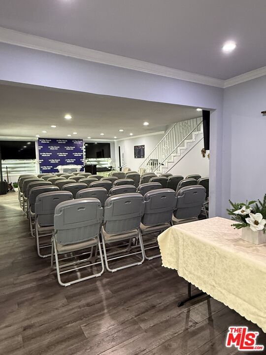 Building Photo - 731 Crenshaw Blvd