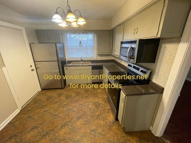 Building Photo - 3324 Goodland Rd - Nashville, TN
