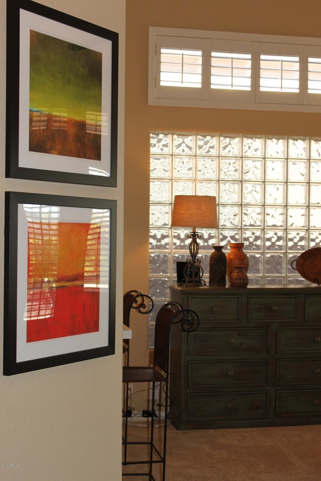 Foto del edificio - 32952 N 70th St