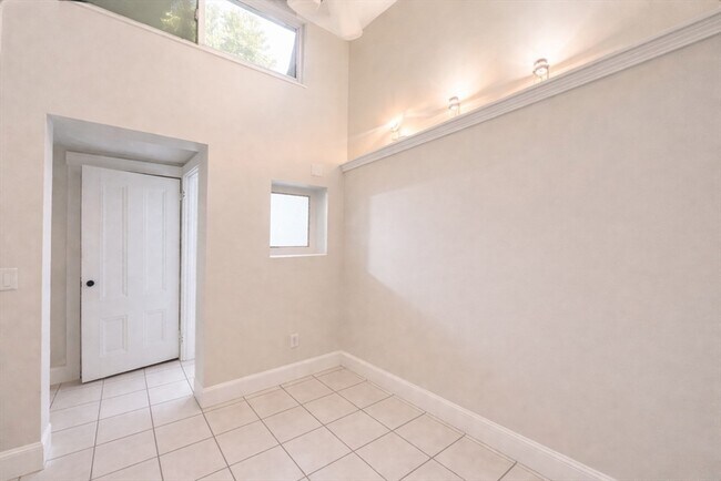 Foto del edificio - 21 Fayette St