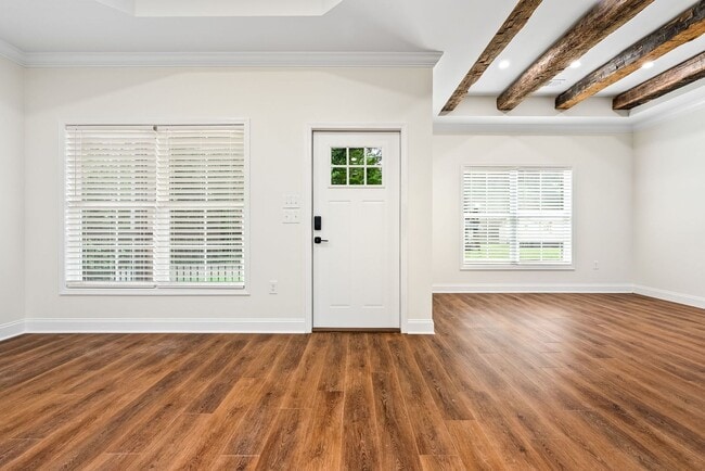 Photo - 327 Byrd St House