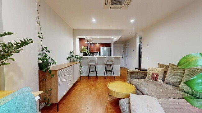 Foto del edificio - 2112 33rd St