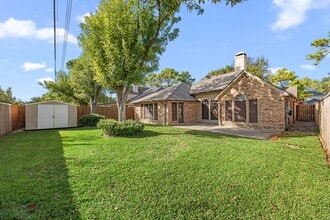 Building Photo - 17219 Crown Meadow Ct