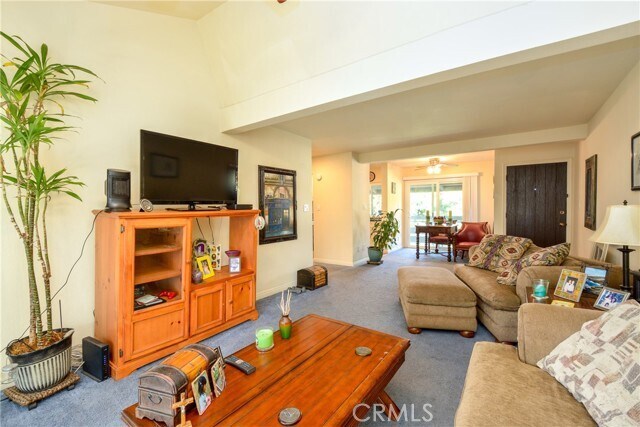 Building Photo - 23732 Hillhurst Dr