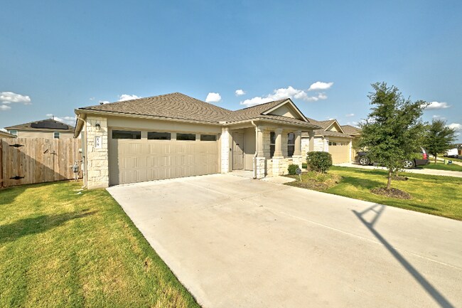 Building Photo - 129 Konik Rd