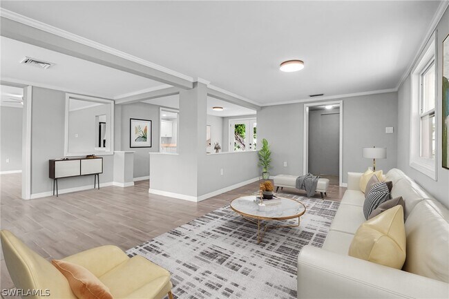 Building Photo - 1152 Harbor Dr