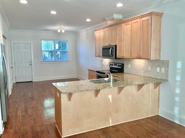 Foto del edificio - 1718 Brush Hill Rd