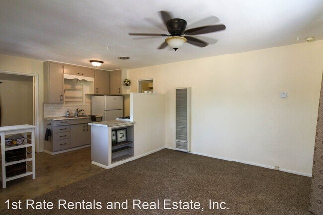 Building Photo - 2 br, 1 bath House - 4527 Avon St