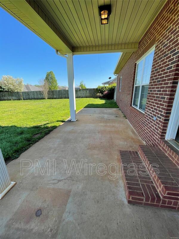 Building Photo - 314 Hannah Rd