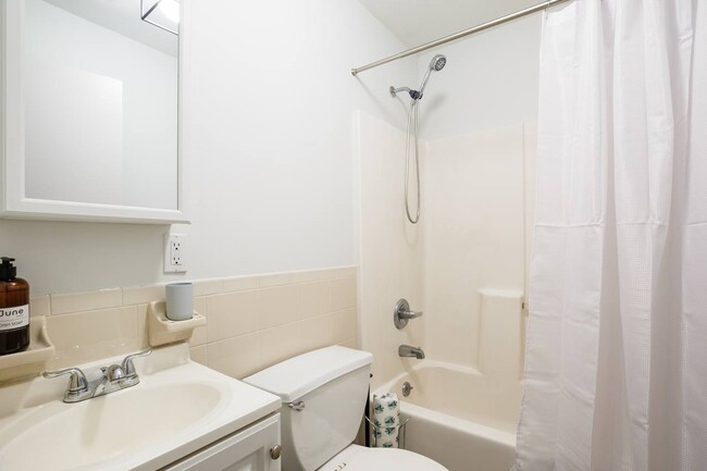 Building Photo - 418 West 49th Street
