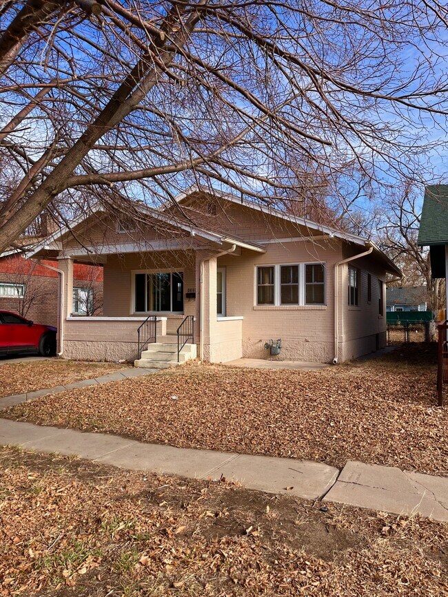 Foto del edificio - 1322 Lake Ave