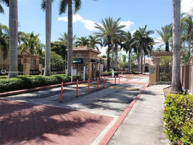 Foto del edificio - 9759 NW 48th Terrace