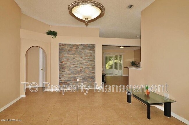 Foto del edificio - 11034 Englenook Dr