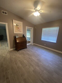 Foto del edificio - 4710 Glenview Ln