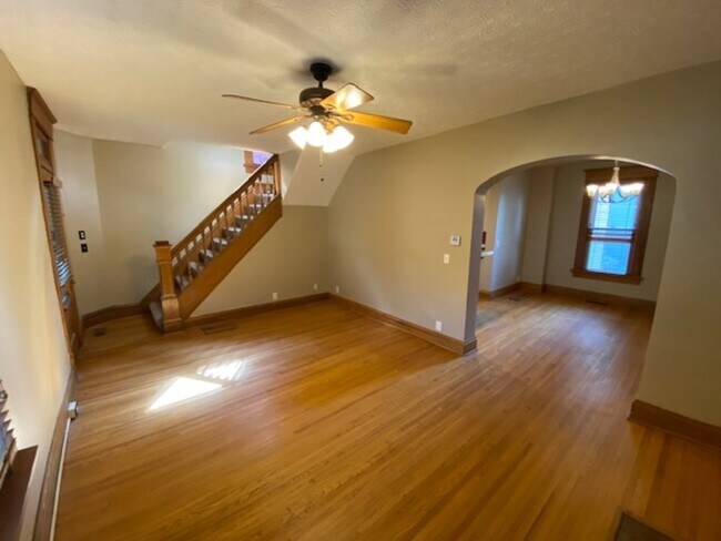 Building Photo - 309 Tappan St