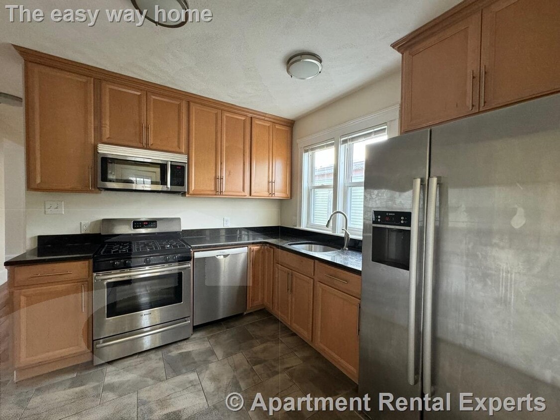 Photo - 65 Conwell Ave Unit #3