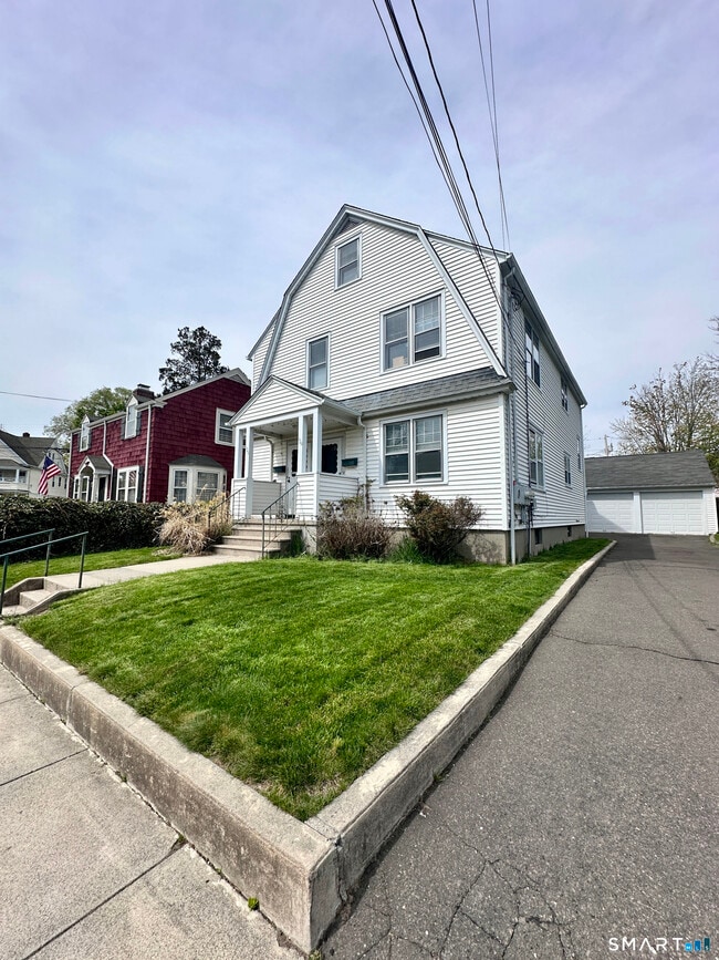 Building Photo - 124 Harborview Ave